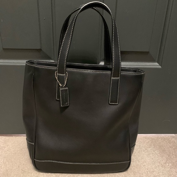 Coach handbag - Picture 1 of 3
